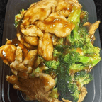 Best 71.Chicken with Broccoli(芥兰鸡) in South Windsor, CT